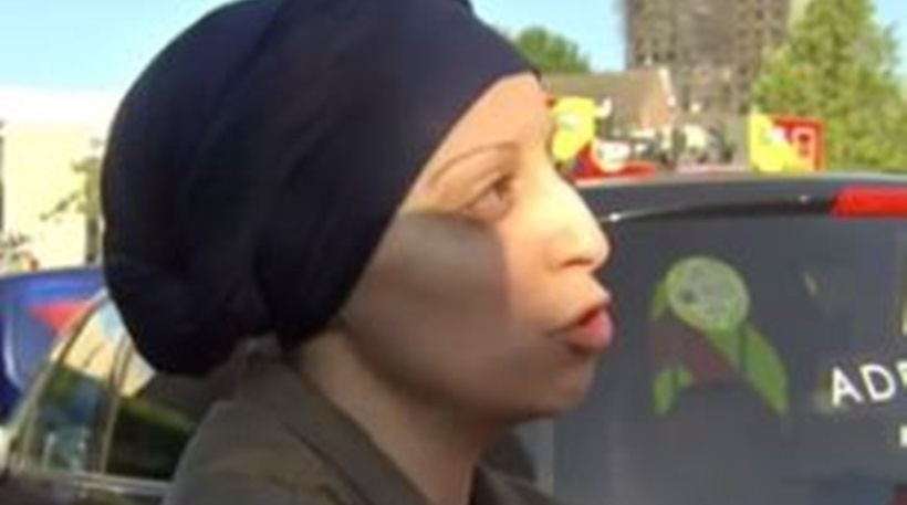 Περίεργη αναφορά για πλήθος μουσουλμάνων κοντά στο σημείο της πυρκαγιάς στο Λονδίνο (βίντεο)